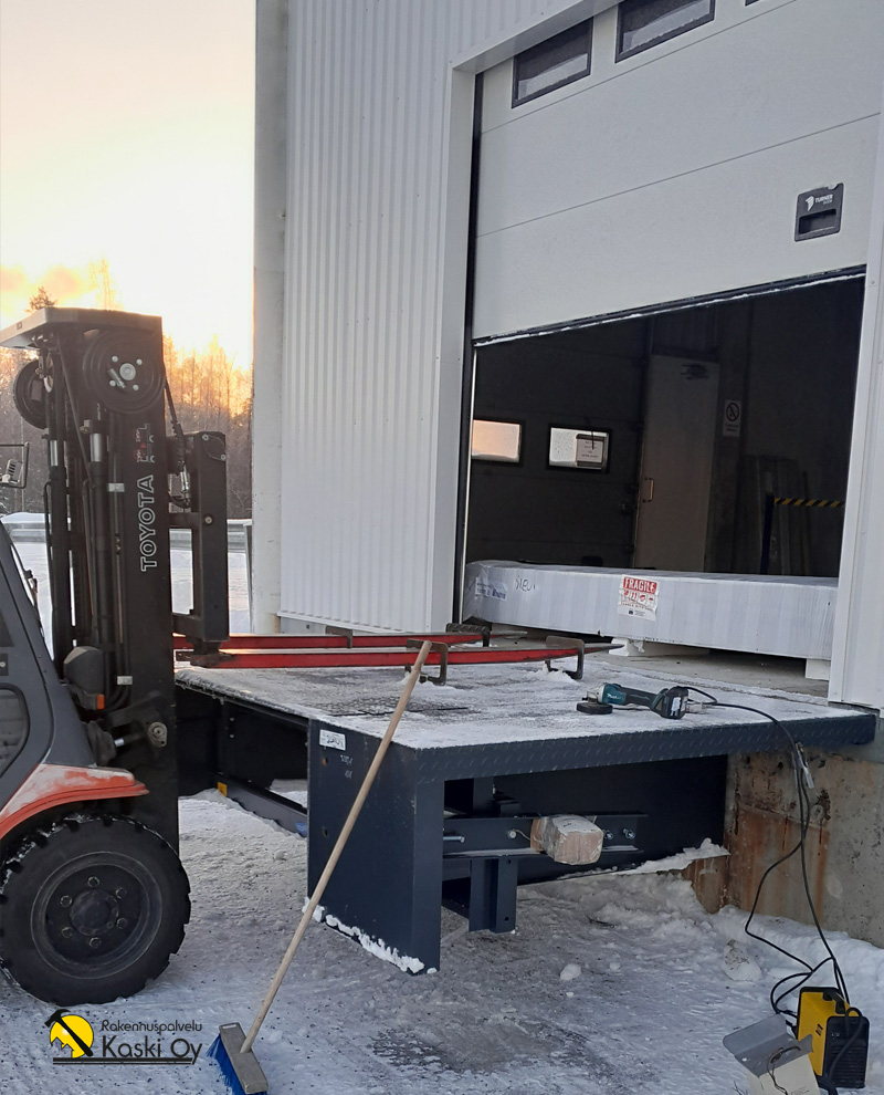 lastauslaiturit rakennuspalvelu kaski oy